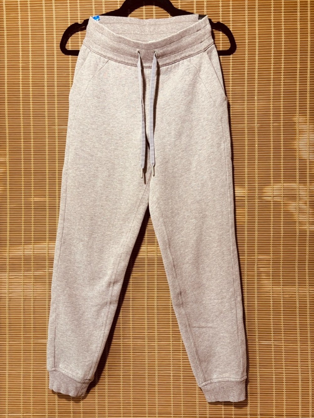 Lululemon Athletica Scuba Jogger in Heathered Violet Verbena